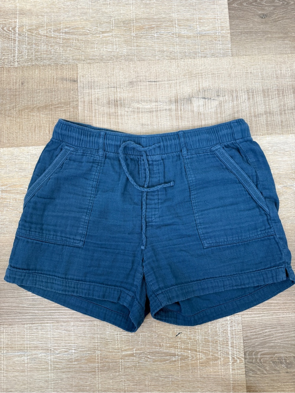 Old Navy Size M Blue Cotton Drawstring Pull On Shorts